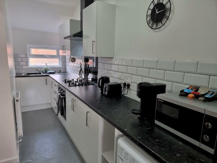 2 Bedroom Apartment To Rent In London Road, Leicester, Leicestershire, LE2