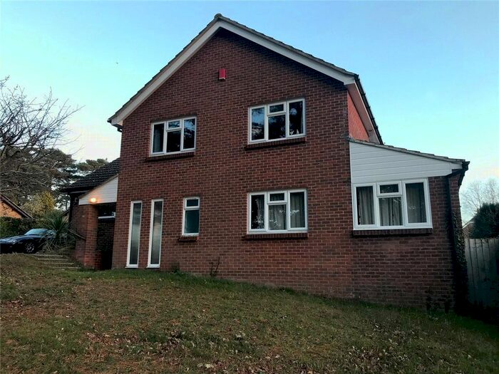 4 Bedroom Detached House To Rent In Pine Drive, St. Ives, Ringwood BH24