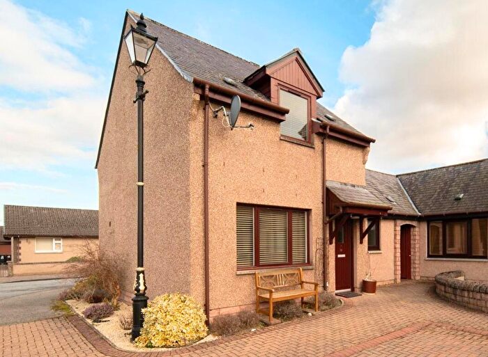 2 Bedroom End Of Terrace House For Sale In Croyard Drive, Beauly, IV4