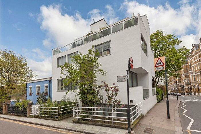 2 Bedroom Flat To Rent In Campden Street, Kensington, W8