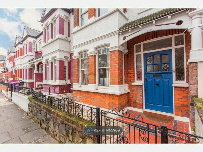 3 Bedroom Terraced House To Rent In Ridgdale Street, London, E3
