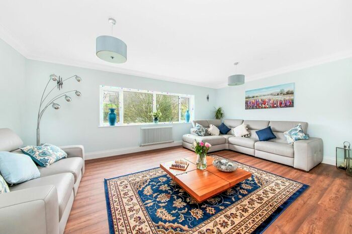 5 Bedroom Detached House For Sale In Oakbrook, Holme Lane, New Mill, HD9