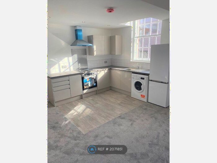 1 Bedroom Flat To Rent In Church Street, Mansfield, NG18