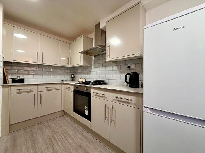 1 Bedroom Property To Rent In Russell Terrace, Leamington Spa, CV31