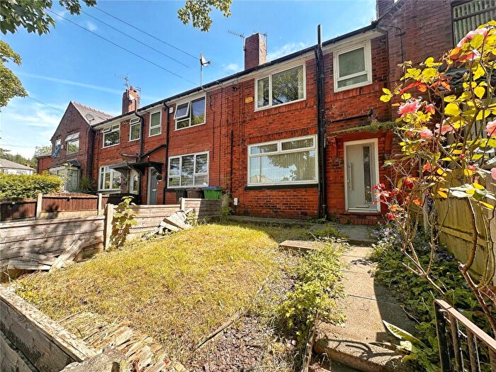 3 Bedroom Terraced House For Sale In Valley Road, Middleton, Manchester, M24