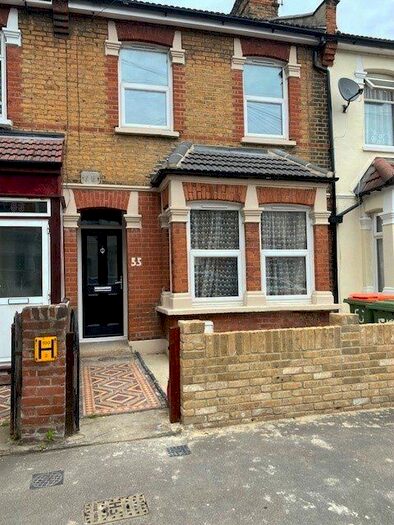 3 Bedroom Terraced House To Rent In Lincoln Road, Forest Gate, London, E7