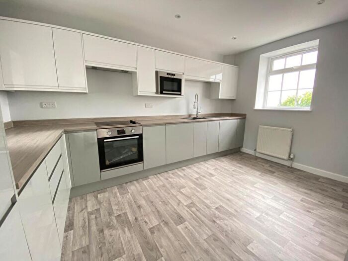3 Bedroom Apartment To Rent In Wyke Road, Weymouth, DT4