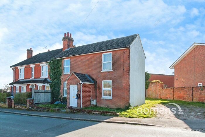 4 Bedroom Property To Rent In Alexandra Road, Aldershot, Hampshire, GU11