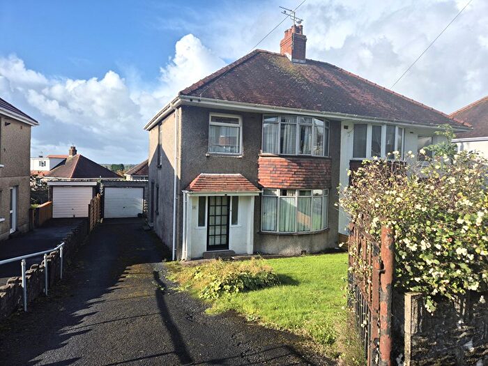 3 Bedroom Semi-detached House For Sale In Wimmerfield Crescent, Killay, Swansea, SA2
