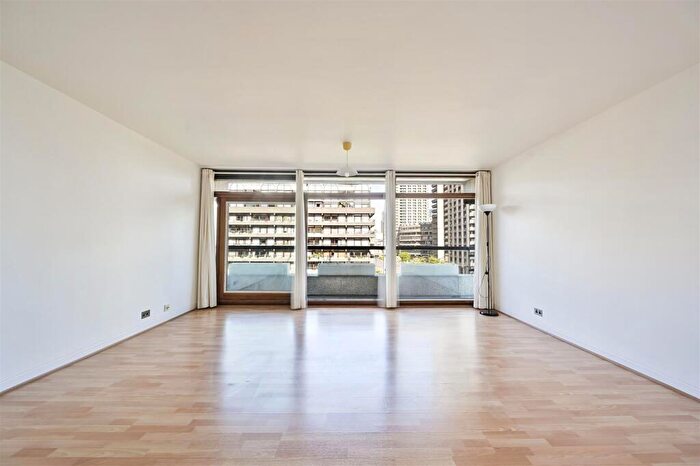 Studio For Sale In John Trundle Court, Barbican, London, EC2Y