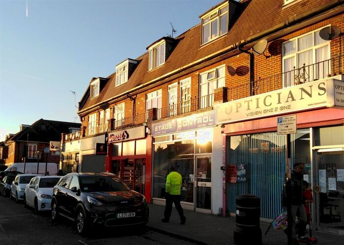 Studio To Rent In Station Parade, Whitchurch Lane, Canons Park, Edgware, HA8