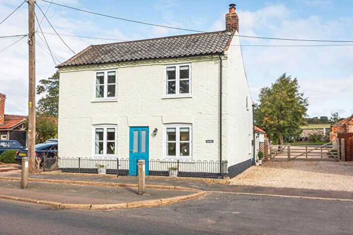 3 Bedroom Detached House For Sale In West Rudham, PE31