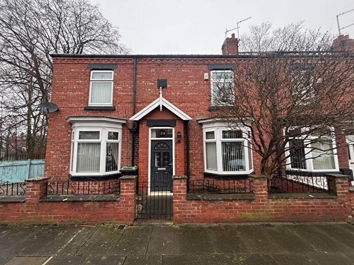 3 Bedroom Terraced House For Sale In Craig Street, Darlington, DL3