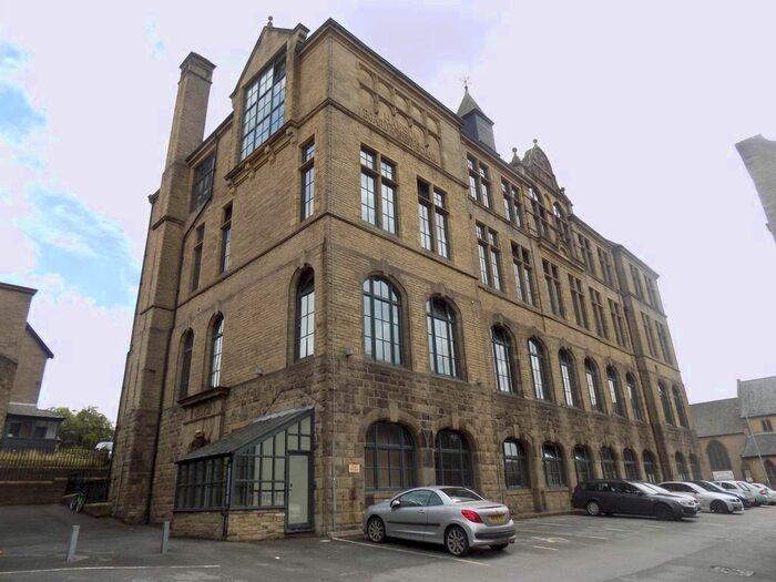 1 Bedroom Flat To Rent In Byron Halls, Byron Street, Bradford, BD3