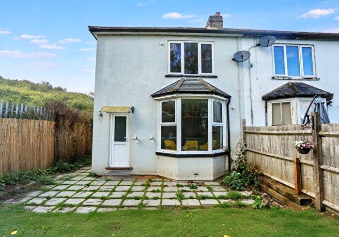 3 Bedroom Semi-Detached House For Sale In Meadow View Cottage, Brighton Road, Burgh Heath, Surrey, KT20