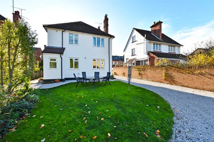 2 Bedroom Apartment To Rent In Springfield Road, Windsor, Berkshire, SL4