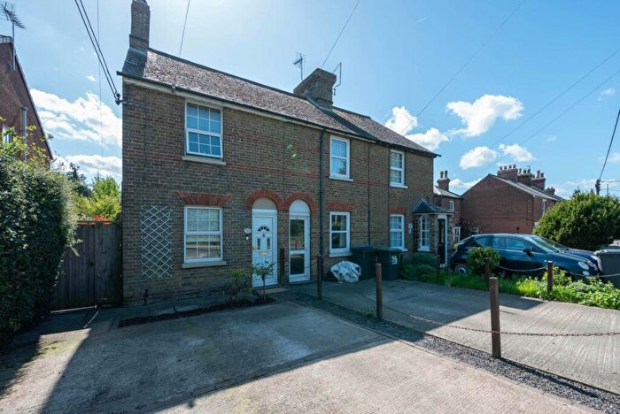 2 Bedroom End Of Terrace House For Sale In Island Road, Sturry, CT2