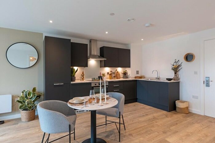1 Bedroom Flat To Rent In Hairpin House, Bradford Street, Birmingham, B12