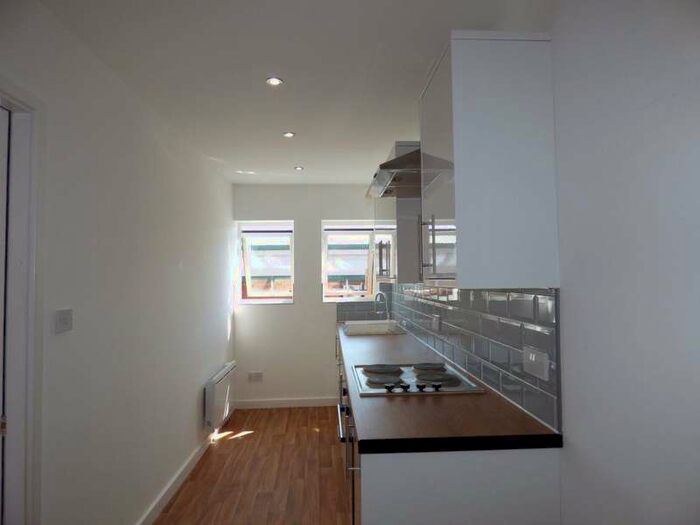 1 Bedroom Flat To Rent In Market Place, Long Eaton, NG10