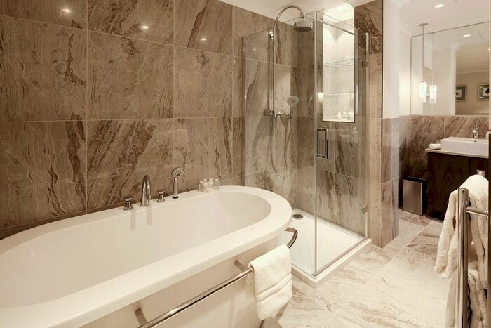 1 Bedroom Flat To Rent In Hyde Park Gate, South Kensington, London, SW7