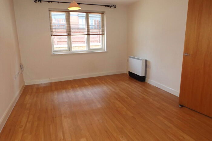 1 Bedroom Apartment To Rent In Saturday Bridge, B1