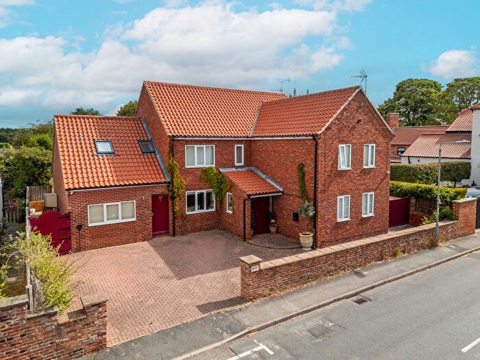 5 Bedroom Detached House For Sale In Main Street, Mattersey, DN10