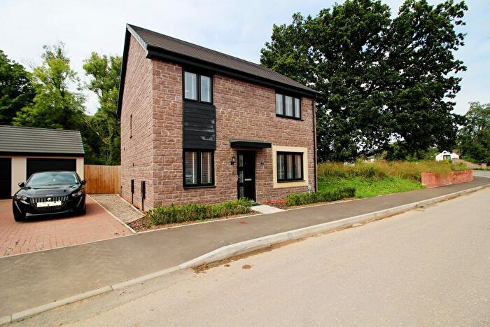 4 Bedroom Detached House To Rent In Llys Illtern, Capel Llanilltern, Cardiff, CF5