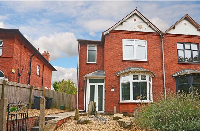 3 Bedroom Semi-Detached House To Rent In Butts Road, Raunds, Northamptonshire, NN9