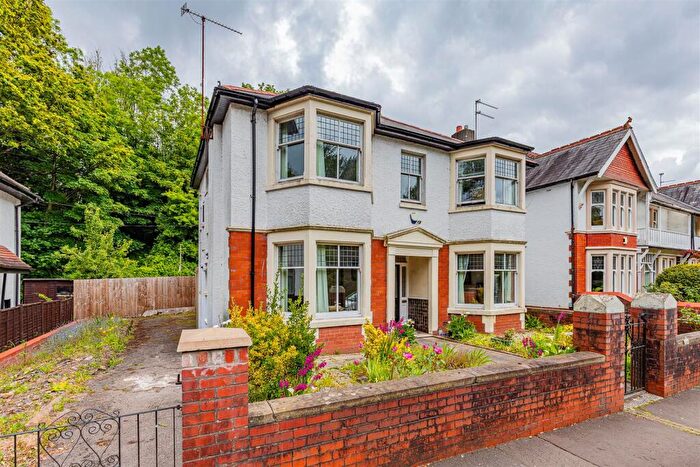4 Bedroom Detached House For Sale In Ty Draw Road, Penylan, Cardiff, CF23