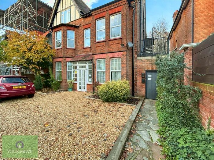 2 Bedroom Flat To Rent In London Lane, Bromley, BR1