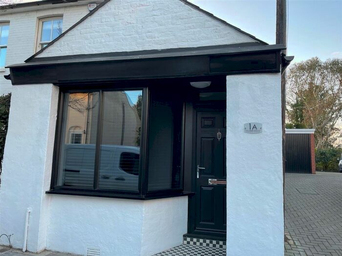 1 Bedroom Terraced House To Rent In Villiers Road, Watford, Hertfordshire, WD19