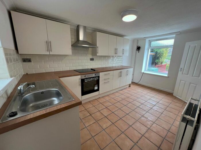 3 Bedroom Terraced House To Rent In Caemawr Terrace, Tonypandy, CF40