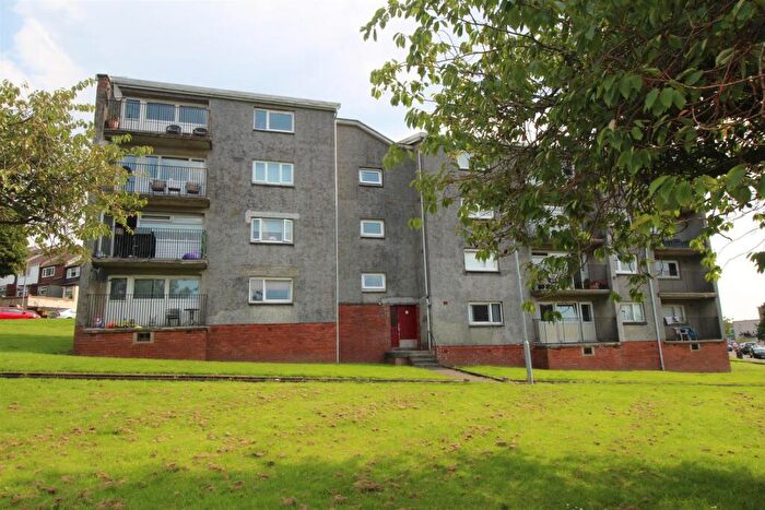 2 Bedroom Flat To Rent In Tower Drive, Gourock, PA19
