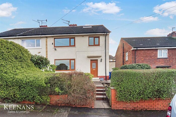 3 Bedroom Semi-Detached House For Sale In Cunningham Grove, Burnley, BB12