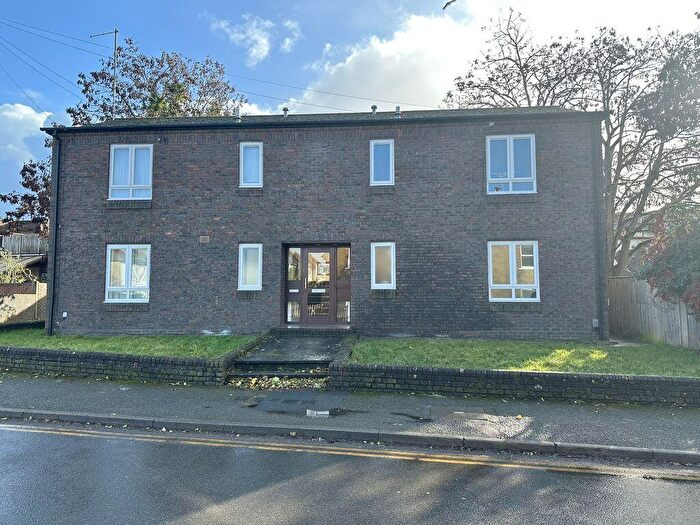 Detached House To Rent In Victoria Place, Epsom, KT17