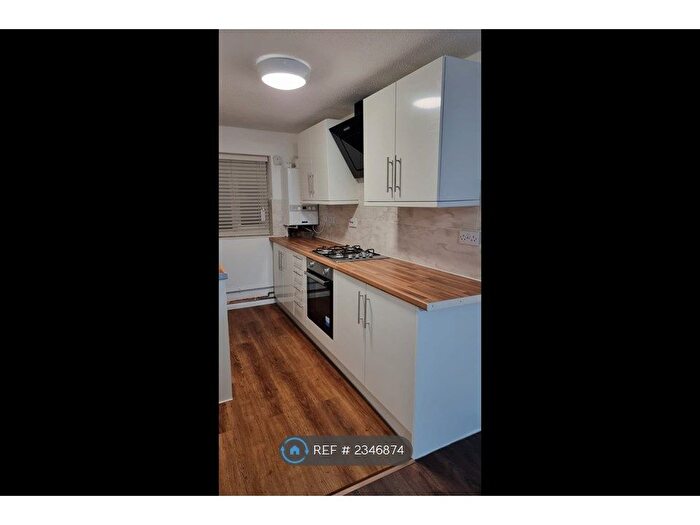 1 Bedroom Flat To Rent In Lanham Gardens, Quedgeley, Gloucester, GL2