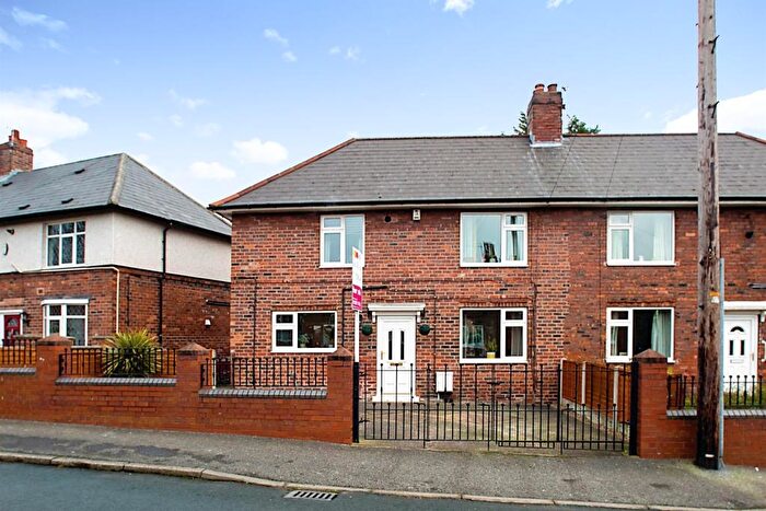3 Bedroom Semi-Detached House For Sale In Deightonby Street, Thurnscoe, Rotherham, S63