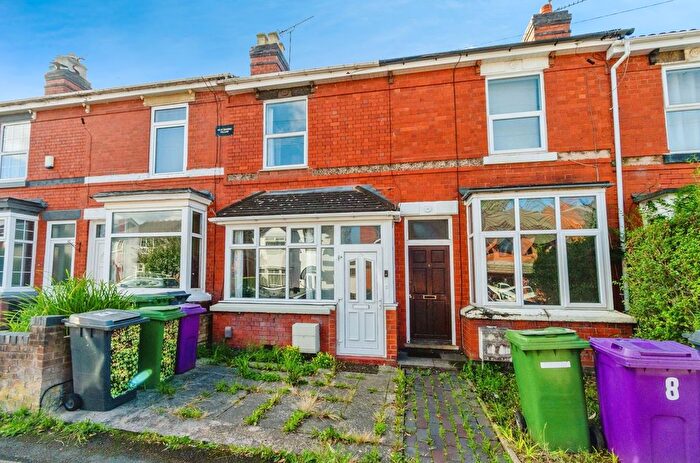 2 Bedroom Terraced House For Sale In Westbourne Road, Wolverhampton, West Midlands, WV4