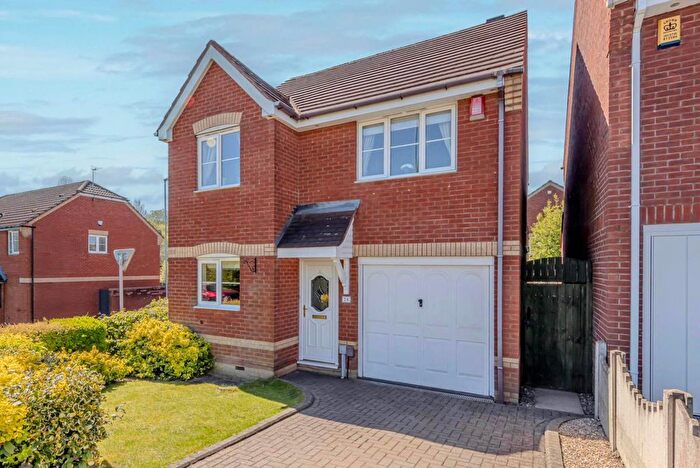 3 Bedroom Detached House For Sale In Highland Drive, Stoke On Trent, ST3