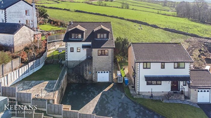 4 Bedroom Detached House For Sale In Lyndale Close, Rossendale, BB4