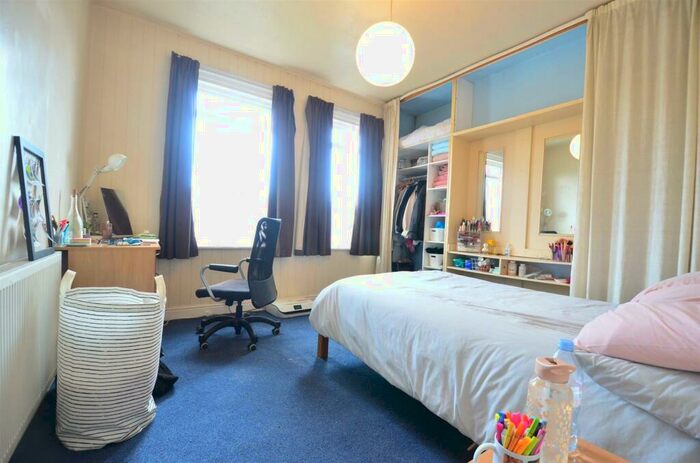 4 Bedroom Terraced House To Rent In Warwards Lane, Selly Oak, B29