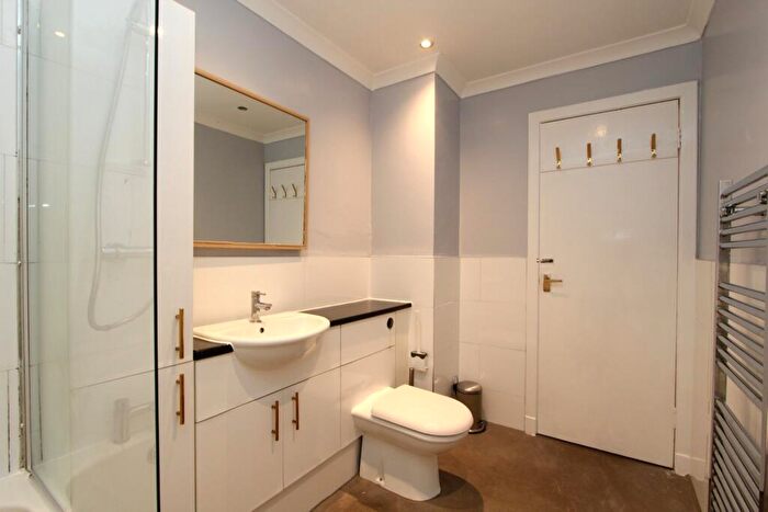 1 Bedroom Flat To Rent In North Leith Mill, Leith, Edinburgh, EH6