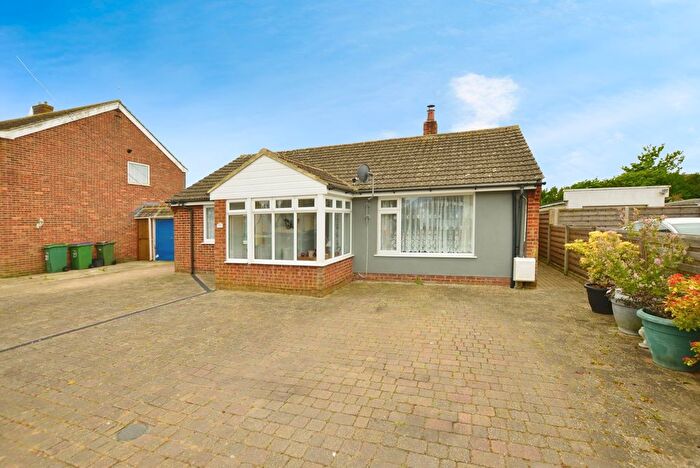 2 Bedroom Bungalow For Sale In Seaway Road, St Mary's Bay, Kent, TN29