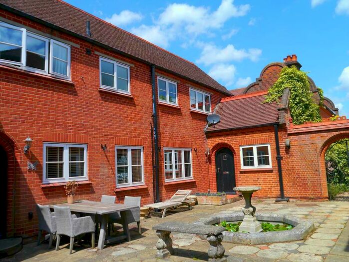 3 Bedroom Terraced House To Rent In Park Road, Ipswich, Suffolk, IP1