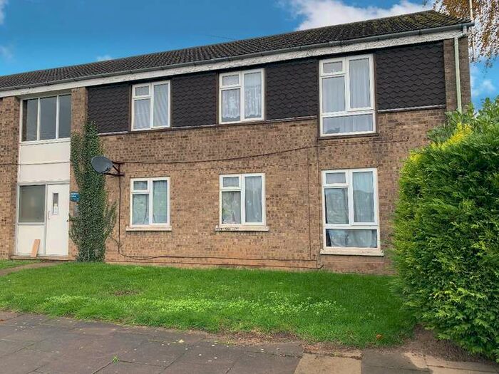 2 Bedroom Flat To Rent In Hawkins Drive, Wisbech, PE13