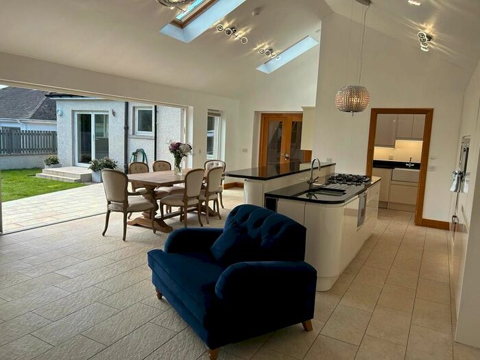 4 Bedroom Detached House To Rent In Hilltop Road, Cults, Aberdeen, AB15