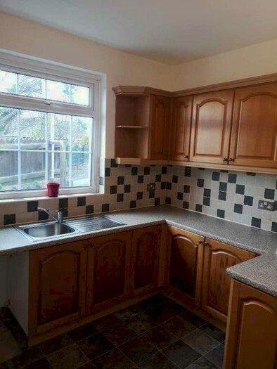 3 Bedroom Semi-Detached House To Rent In Kilpin Hill Lane, WF13