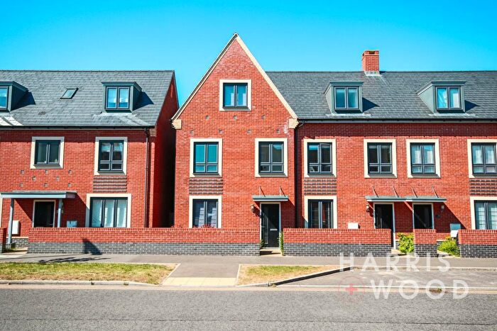 3 Bedroom End Of Terrace House For Sale In Whitmore Drive, Colchester, Essex, CO4