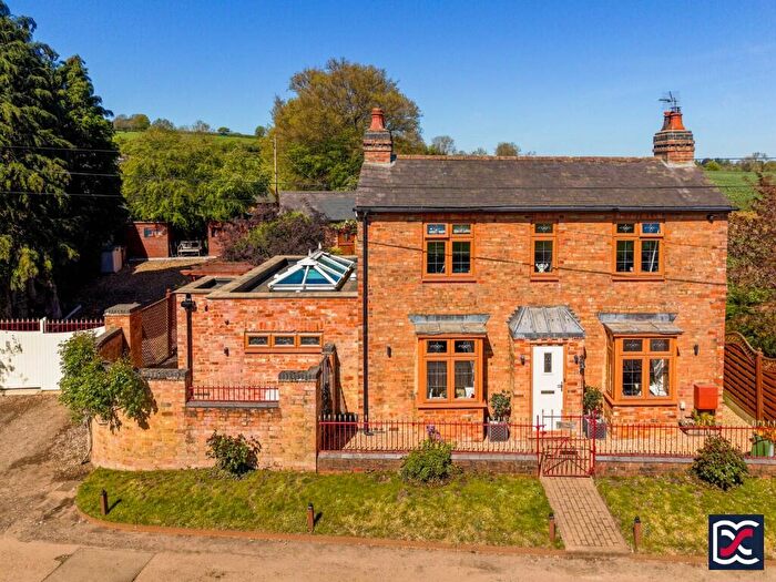 3 Bedroom Cottage For Sale In The Cottage, West Farndon, NN11