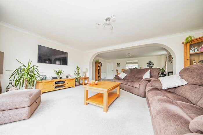 4 Bedroom Property For Sale In Main Road, Martlesham, Woodbridge, IP12